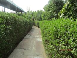 Van Chhavi Resort