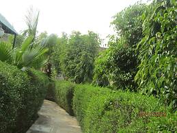 Van Chhavi Resort