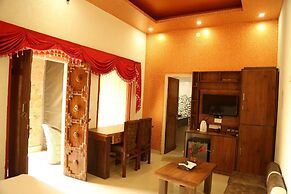 Van Chhavi Resort