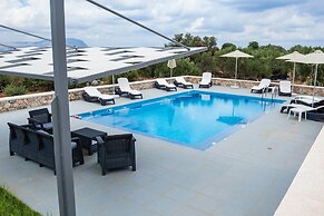 Electra Villas at Kokkino Chorio