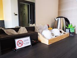 Clover Hotel Hatyai
