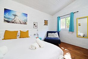 Dayos Unique Suites