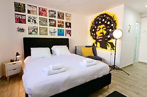 Dayos Unique Suites