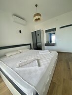 Kemancı Suites & Restaurant & Beach