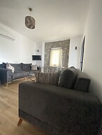 Kemancı Suites & Restaurant & Beach