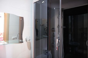 Mini Hotel Maki