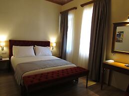 Hotel Argjiro