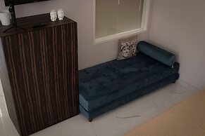 Milazzo INN AiMori