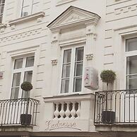 L'Adresse Boutique Hotel
