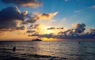 West End Breeze