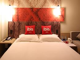 Ibis Shanghai Changshou
