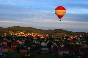 FAVAR Carpathians