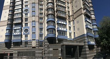 Luxury Condominium. Kiev center.