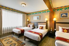 Hotel Lotus Gems