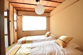 Kyoto House