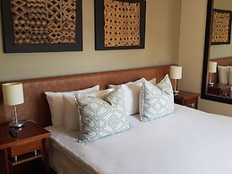 Weom Apartments
