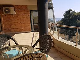 Weom Apartments