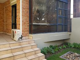 Weom Apartments