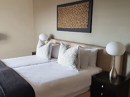Weom Apartments