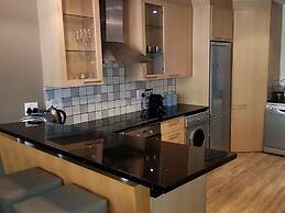 Weom Apartments