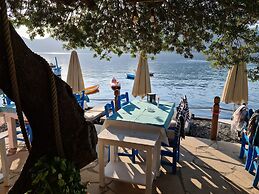 Akkum Gezer Motel