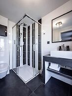 Hotel Arok