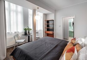4 Elements Apartments