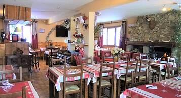Le Blanchon Hotel