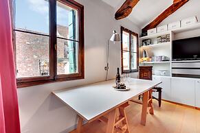 Bragora Smoochy Attic Venice