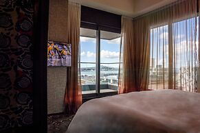 SO/ Auckland