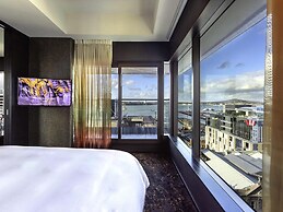SO/ Auckland