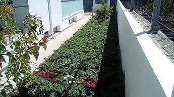 Tires Guest House