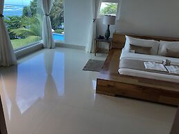 Newly LUXURY designed villa