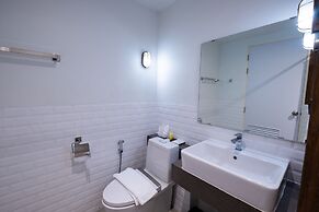 S.22 Hotel Suratthani