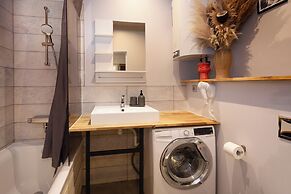 Baltic Design Apartments with free parking and self check-in