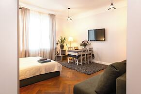 Baltic Design Apartments with free parking and self check-in