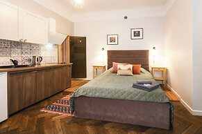 Baltic Design Apartments with free parking and self check-in