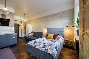 Baltic Design Apartments with free parking and self check-in