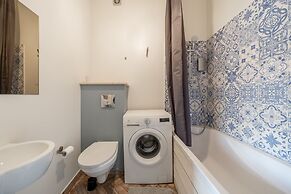 Baltic Design Apartments with free parking and self check-in