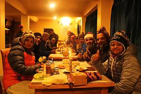 Thanka Inn Gokyo