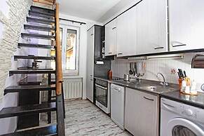 Raya Maisonette