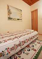 Raya Maisonette