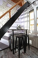 Raya Maisonette