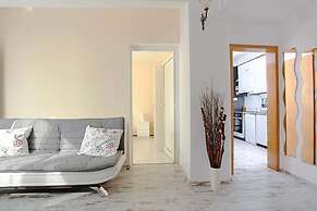 Raya Maisonette