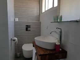 Airport Guest House