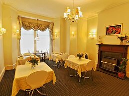 Brentwood Villa Bed and Breakfast