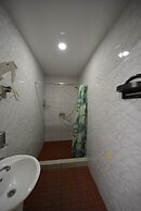 Capsule hotel ALOHA