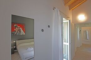 Diamond Apartments