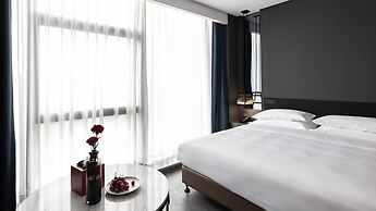 Lucid Xixi Hotel