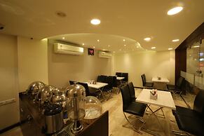 Hotel Grandpragati